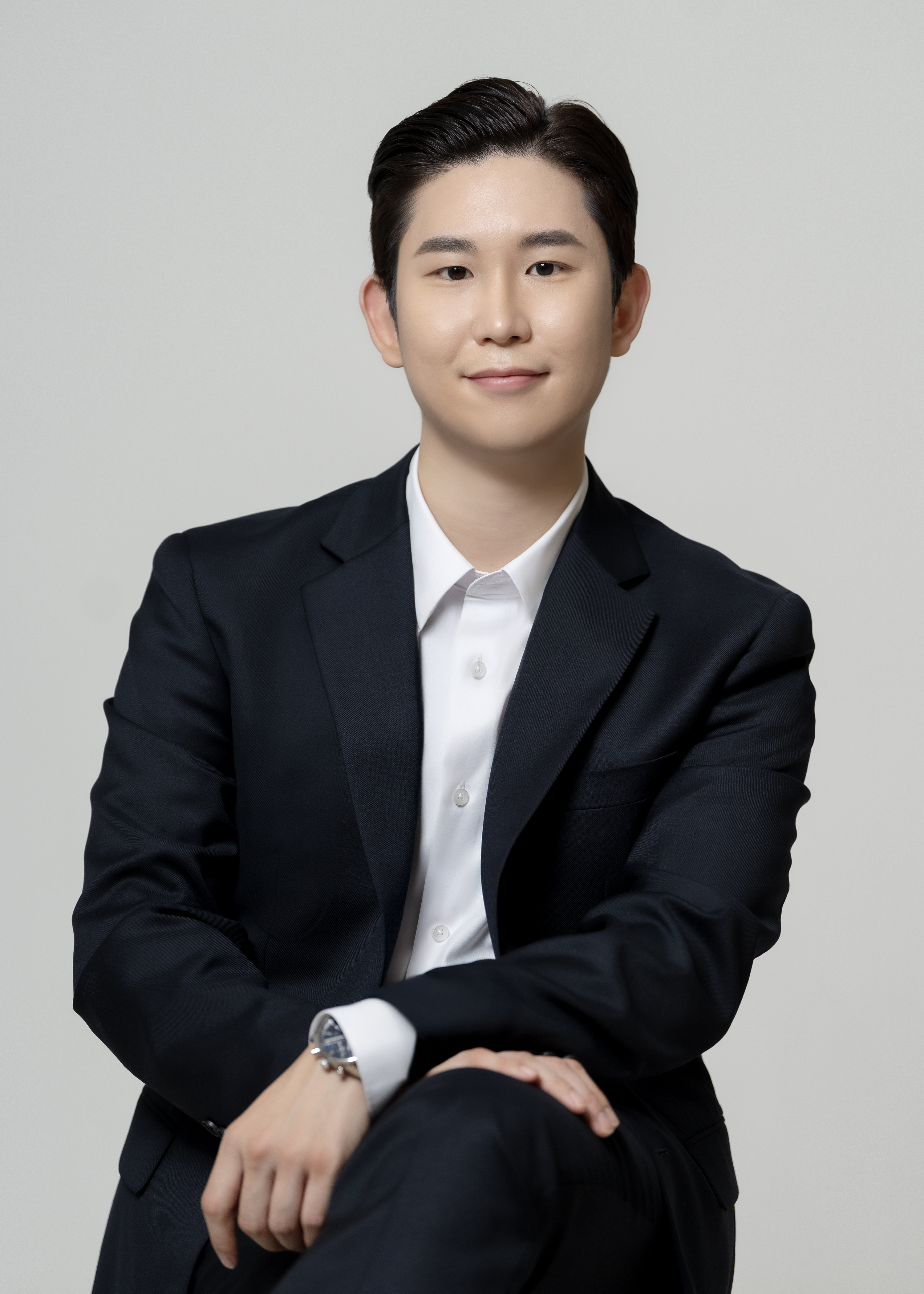 Harry D. Hwang